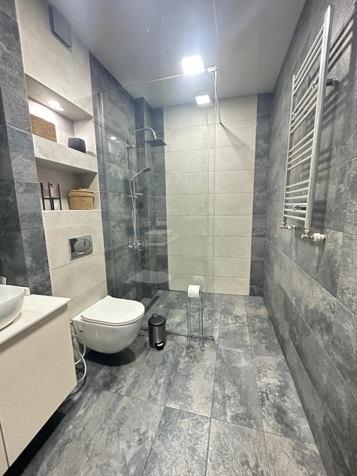 Tamo Apartment Batumi Ngoại thất bức ảnh